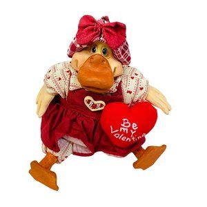 Russ Figurine Country‎ Folks Mrs. Quackerly Duck Bird Goose Be My Valentine